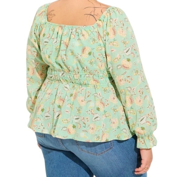 Torrid Clip Dot Blouson Sleeve Smocked Top - Picture 3 of 7